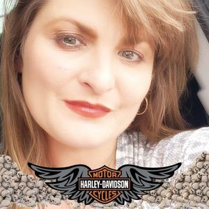 Meet your Posher, Heidi